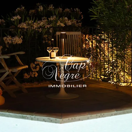 Villa Somptueuse Classee 4 Etoiles Avec Piscine Et Jardin Vue A Cavaliere *